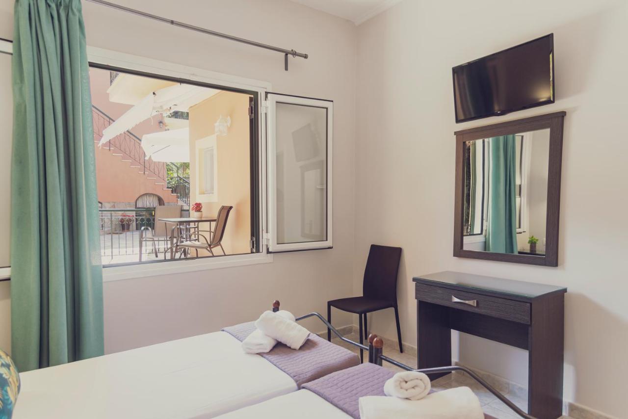 Maria Olga Apartments Бенитсес Экстерьер фото