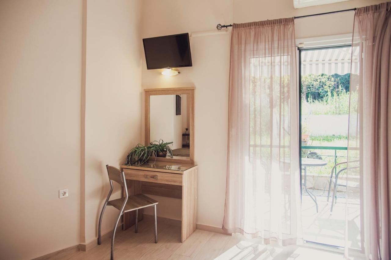 Maria Olga Apartments Бенитсес Экстерьер фото