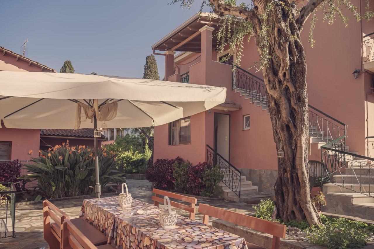 Maria Olga Apartments Бенитсес Экстерьер фото